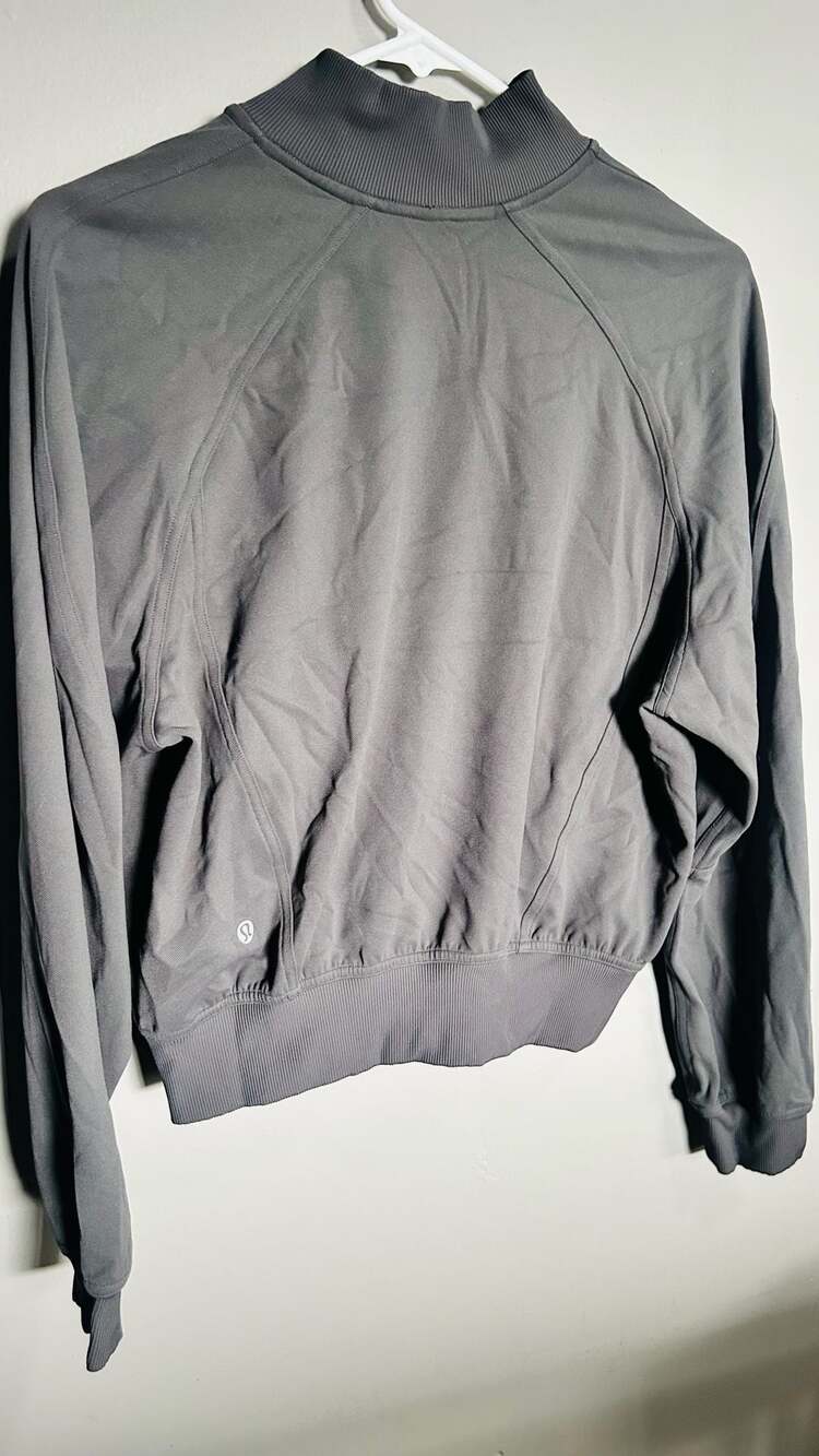 Lululemon Wunder Train Track Jacket Size 4 Graphite Grey pc 134 - Picture 4 of 5